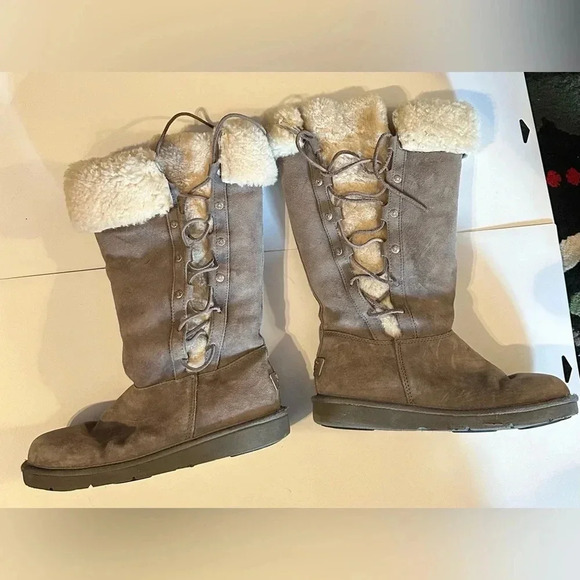UGG Australia | 5163 Upside Shadow Grey Suede Lace up Boots | woman's size 8 - Picture 4 of 8